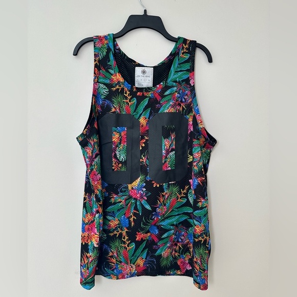 On The Byas Men's Tropical Floral Print Jersey Size Large Excellent Cond… - Picture 1 of 5